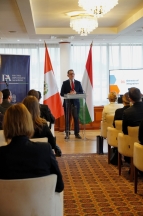 Peru külügyminiszter-helyettesét köszöntöttük a Magyar Diplomáciai Akadémián