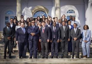 Miniszteri látogatás a Magyar Diplomáciai Akadémián